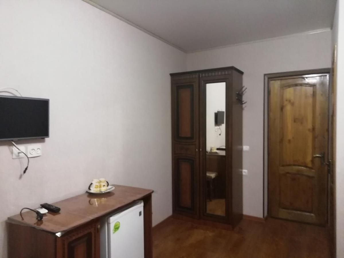 غاغرا Mini-Hotel Yanson 2 المظهر الخارجي الصورة